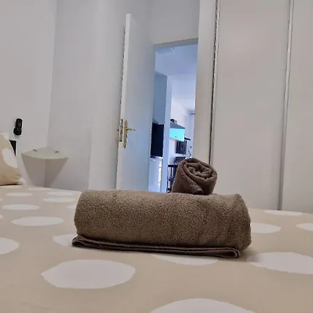 Vistas 1 Bedroom Wifi Free Апартаменты *
